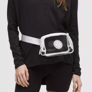 NWOT Unisex Lululemon Everywhere Belt Bag 1L Clear in White/Vapor